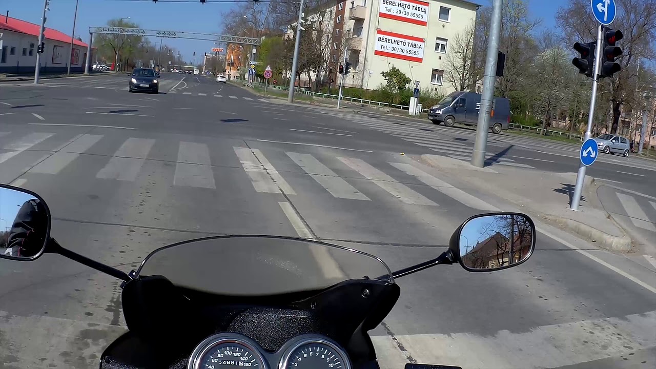 Suzuki Gs500F + Delkevic 350mm exhaust System. Ride.