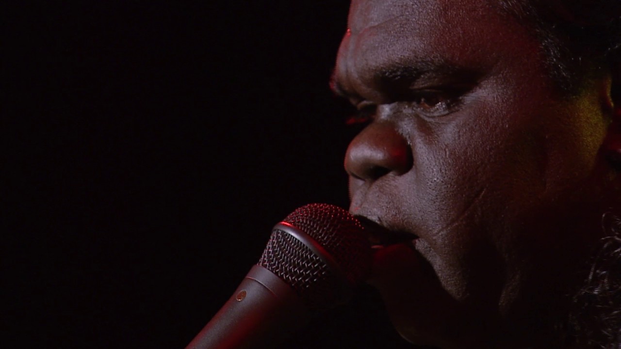 GAWURRA "Gurrupurungu Ngarra(Poor Man)" Live on Mangrook Footy Show