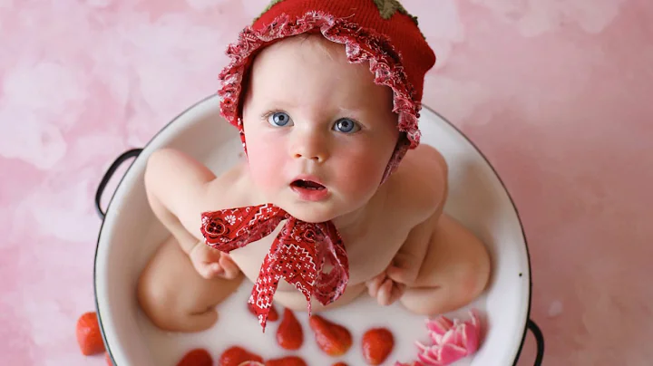 Birthday photoshoot | Cake Smash and Botanical Milk Bath Session