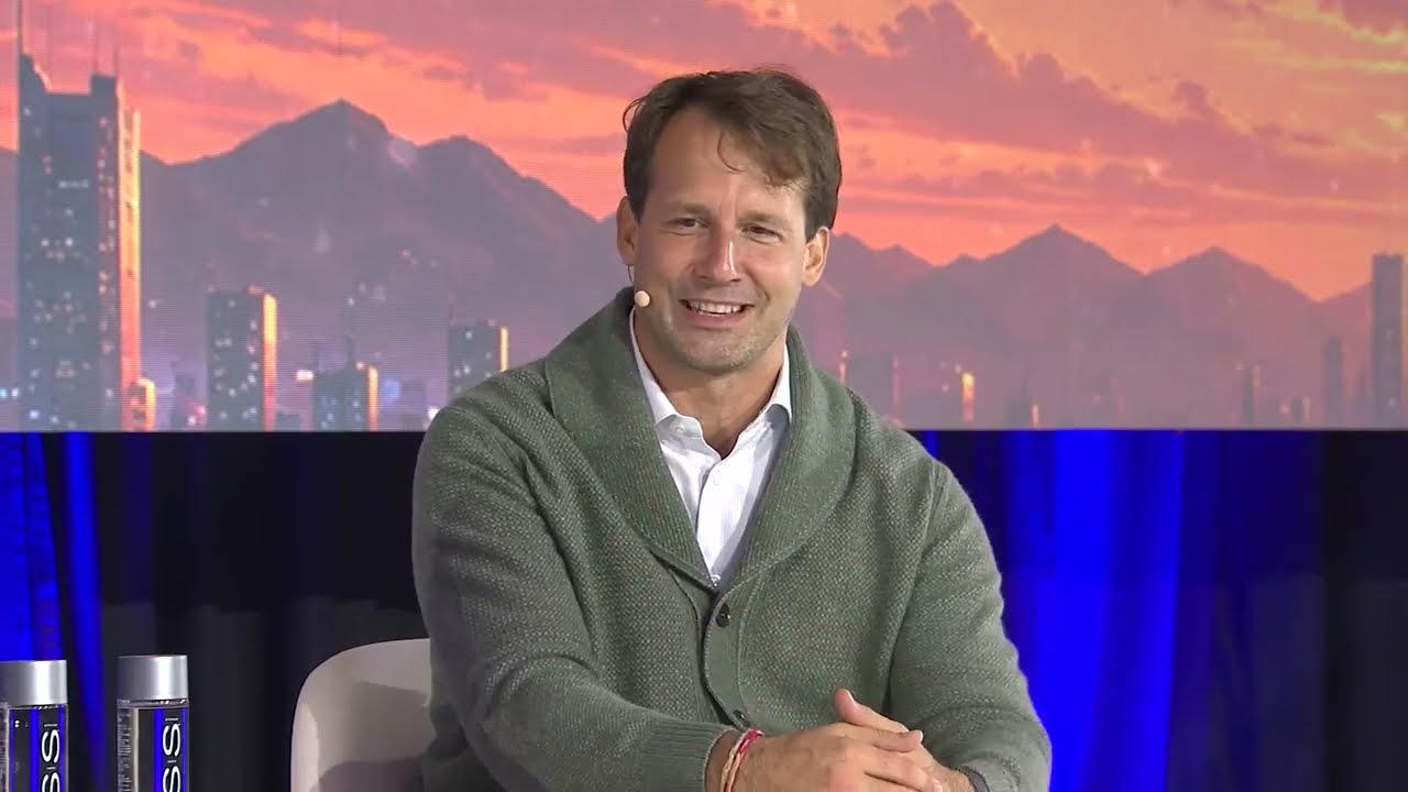 Tackling Hospitality’s Biggest Pain Points w Mews' Richard Valtr | WiT Singapore 2026