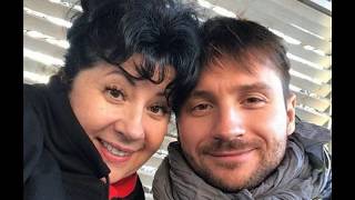 Мама Сергея Лазарева пресекла разговоры о матери своего внука Мама Сергея Лазарева пресекла разговоры о матери своего внука