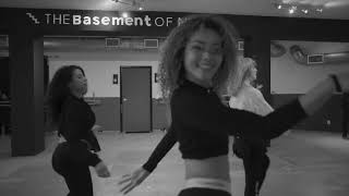 Download Lagu CLUBLAND feat  KING BEE   - Let's get busy - The SNAP! remix MP3