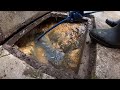 Absolutely Grim Manhole Unblocking - Thick Sewage
