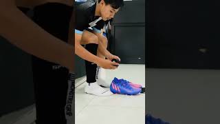Proses pemain pro saat memakai sepatu bola Sob screenshot 1