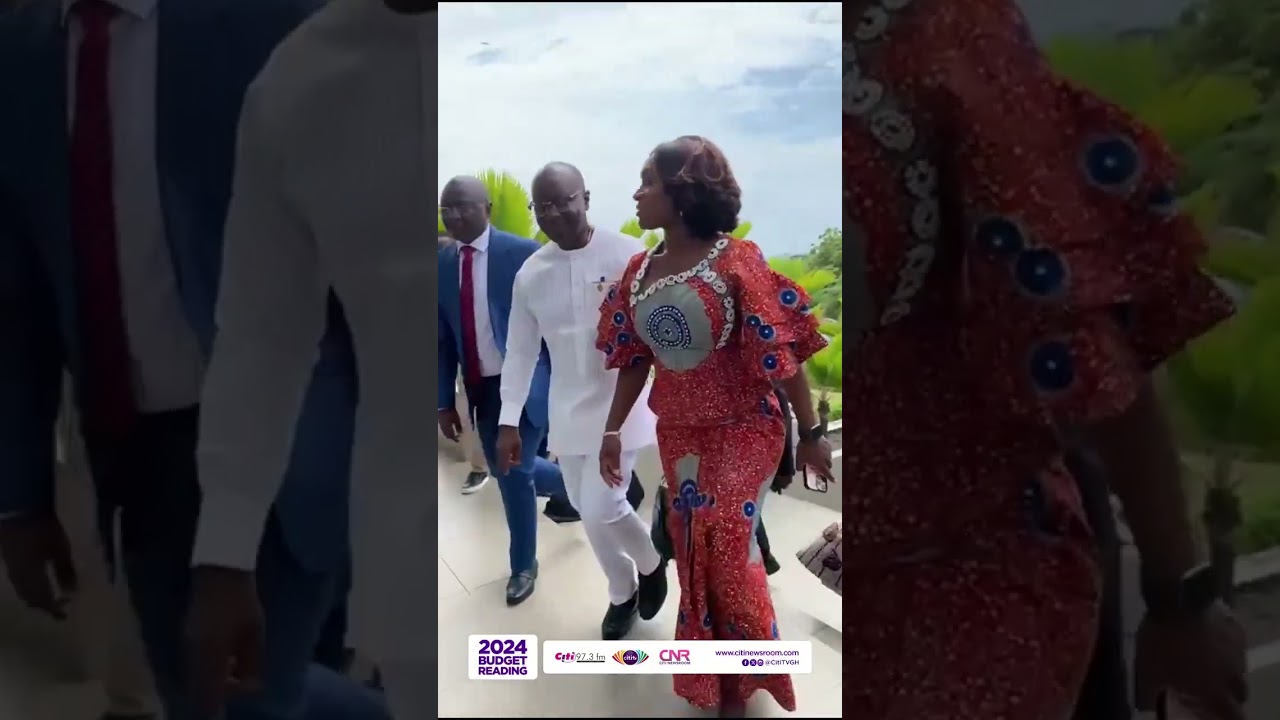 Ken Ofori-Atta arrives at Parliament with &lsquo;The Bag&rsquo;&nbsp;#GHBudget