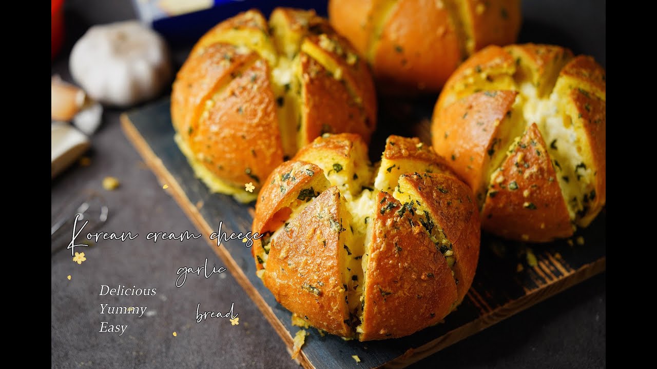 超級香口😱😱 !自家製韓國台灣大熱爆漿芝士蒜蓉包 !How to make Korean Cream Cheese Garlic Bread