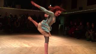 Details One minute dance at Arcata Playhouse, California, USA Update