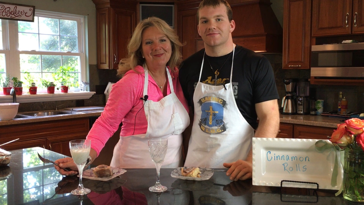 Mother's Day Cinnamon Rolls 