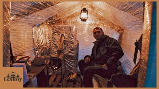 Shelter from stretch film. Bushcraft solo by Lesnoy_Near the fire 504,228 views 2 years ago 20 minutes