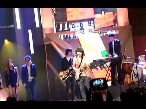 [Fancam] 101022 Jo Moon Geun - Love Like This LIVE