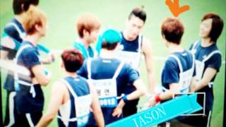 LED APPLE《 RUN TO YOU 》15/7/2012