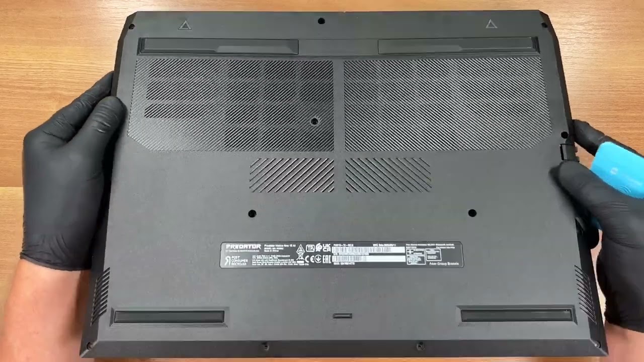 🛠️ How to open Acer Predator Helios Neo 18 AI (PHN18-72