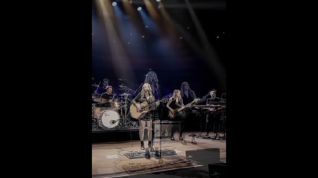 ПЬЯНЫЕ КАТЯТСЯ ЛЮДИ...