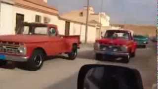 موكب سيارات جمس قديمة ونادرة في الرياض