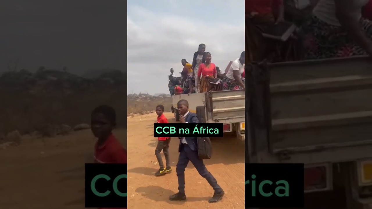 A alegria em congregar é contagiante com os irmãos da África - Moçambique