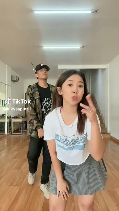 Tiktok Kiki Saputri🤩 Sound track ayu ting ting bikin terngiang ngiang #youtubeshorts #lfl #tiktok