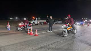 Gsxr 750 1990 vs cbr 1000rr race 2