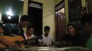 Download Lagu Holongki do hamoraon- by Gerobak Pasir ( GEROmbolan BatAK PAntang diuSIR ) MP3