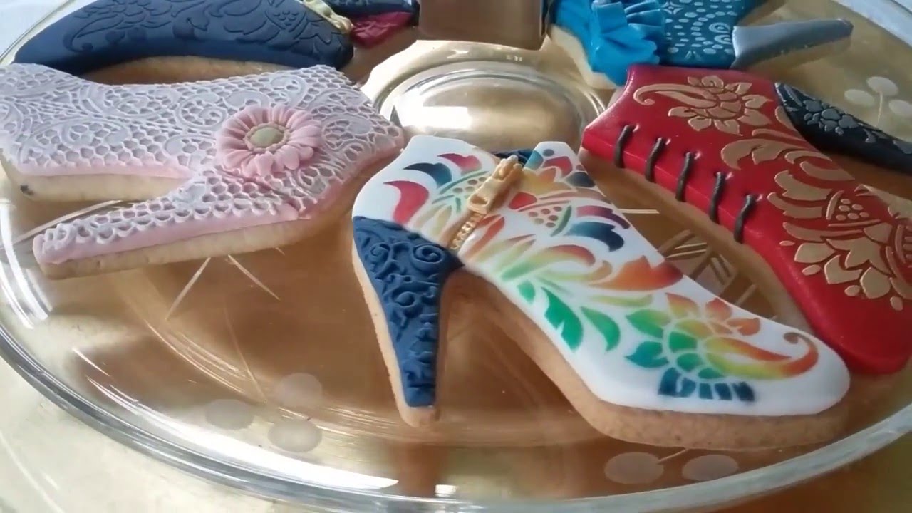 Fashion sweet treats - decorated ankle boot cookie collection by Lindy Smith