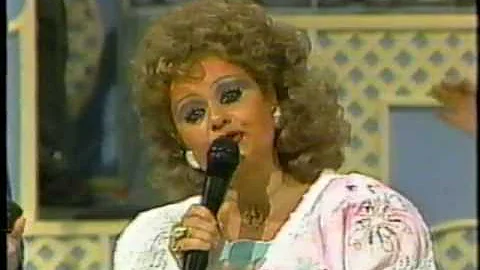 Tammy Faye Bakker Sings Don't Give Up You're on th...