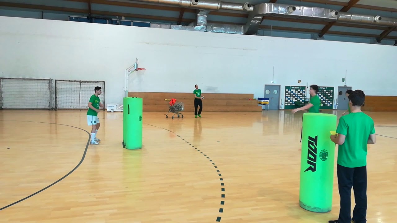 Peripheral Vision Training for Handball Players_Inner Pass Exercise