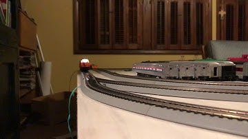 HO Chessie System 4810 & 4180 Lead Hopper Train on Ravenna Central