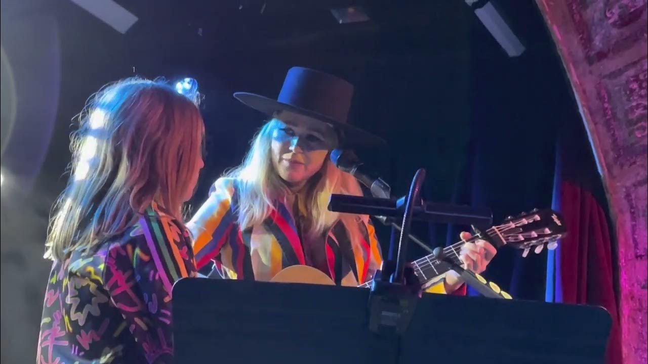 Jewel and Kase Daydream land london 4th October 2022 - YouTube