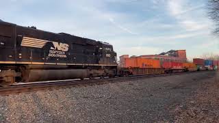 4140 & 1850 Lead Westbound Intermodal 25V at Lake Street -12/10/2020