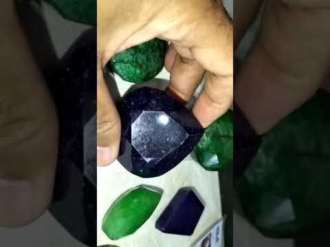 مقبره فرعونيه اكبر صفقة احجار كريمه فى مصر٠