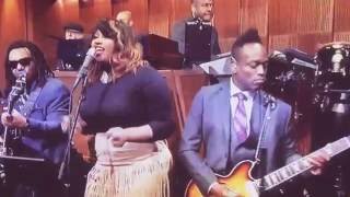 Jazmine Sullivan - Let it burn
