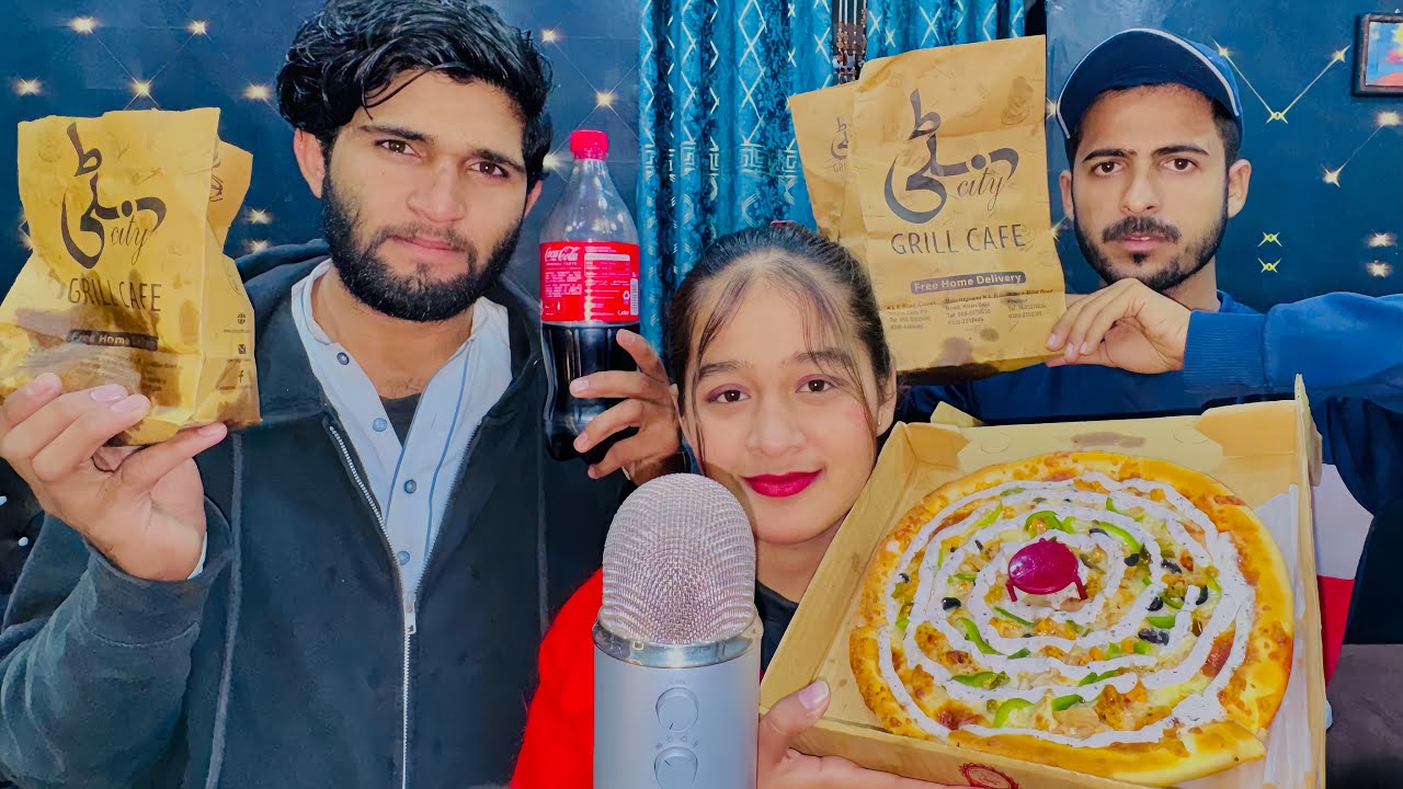 ASMR Mukbang | ASMR Pizza Eating 🍽️ 