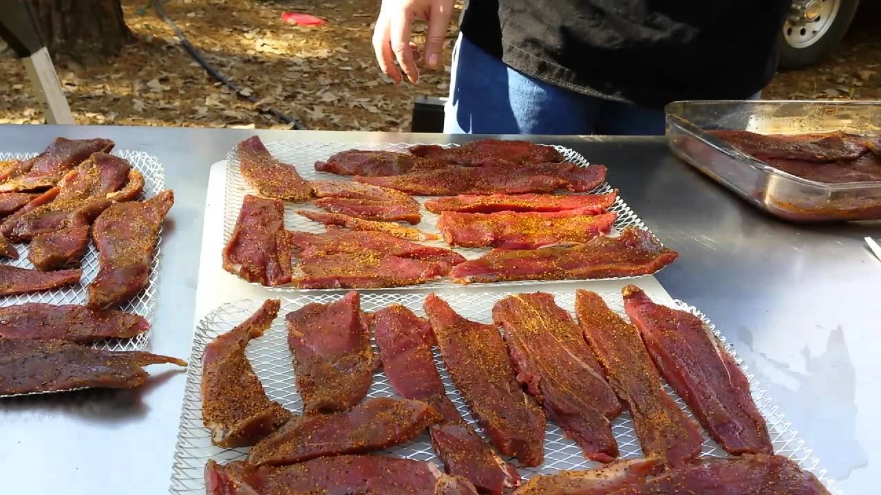 Making venison ( deer ) jerky. Part Two YouTube