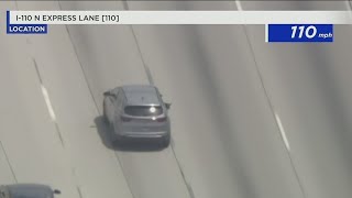 Police chase: Pursuit suspect reaches over 100 mph on SoCal freeway