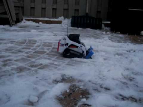 remote control bobcat skid steer toy