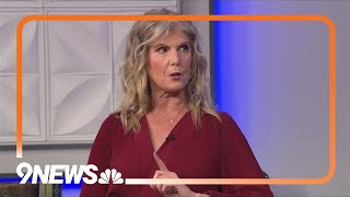 Is dating around the holidays a good idea? An expert explains. screenshot 2