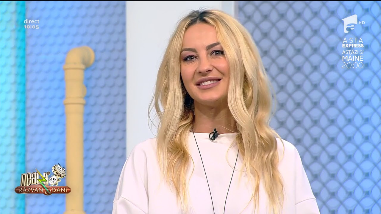 Cum sunt trecuți Răzvan Simion și Flavia Mihăşan în telefonul lui Dani Oțil