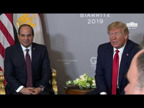 Videó: Trump átölel Egy Gyermeket