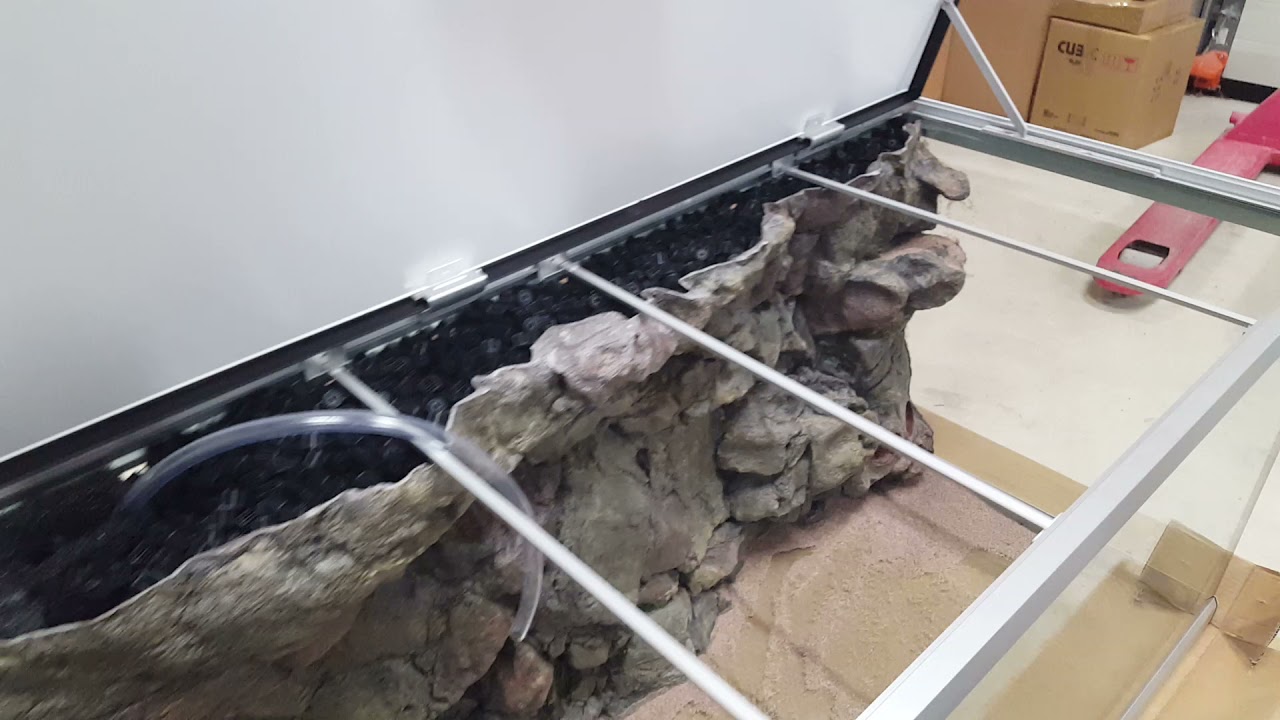 Akvastabil Move 576 L med RockZolid Komodo baggrunden