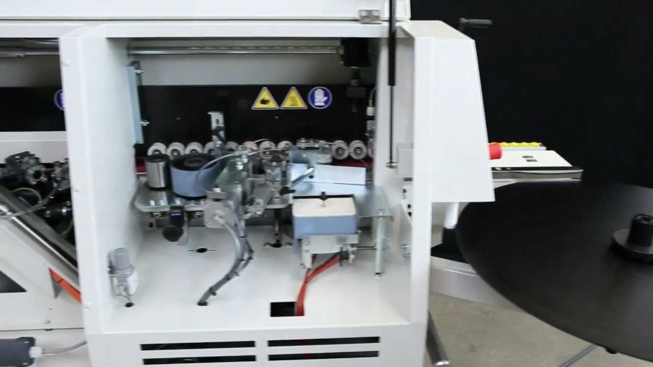 Zeer compacte SCM kantenaanlijmer met voorfreesunit type K 230