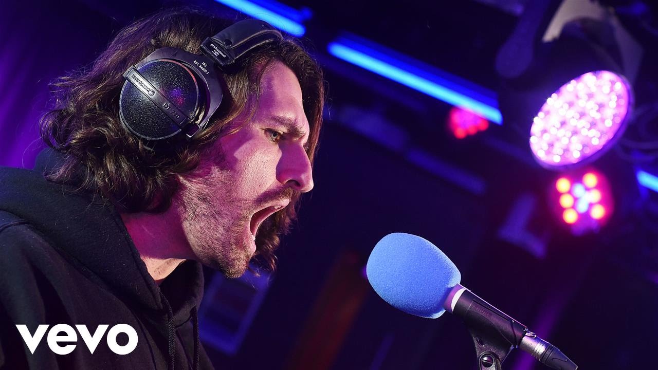 Lower Than Atlantis – I Would Like (Zara Larsson cover) in the Live Lounge