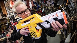 Adam Savage Reviews the NERF Aliens Pulse Rifle!