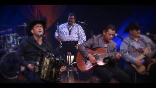 Video thumbnail of "Los Huracanes Del Norte  - Cero A La Izquierda"