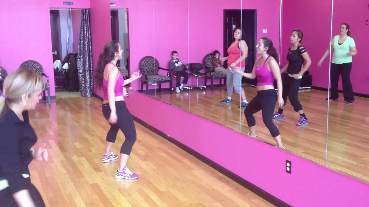 Jaime Levine Zumba - Jennifer Lopez - Let's Get Loud camera iphone 8 plus apk