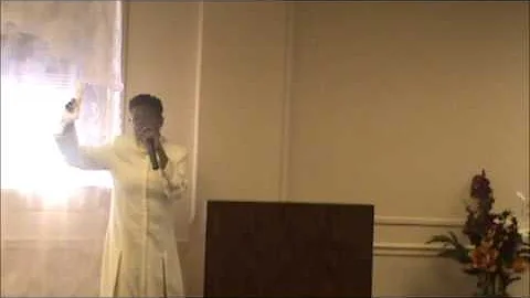 Pastor Theresa Simmons preaching "Rise to the Occa...