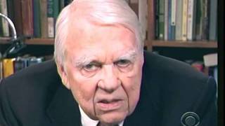 Andy Rooney - Newspapers