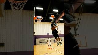 Ashton's bounce is different ⬆️