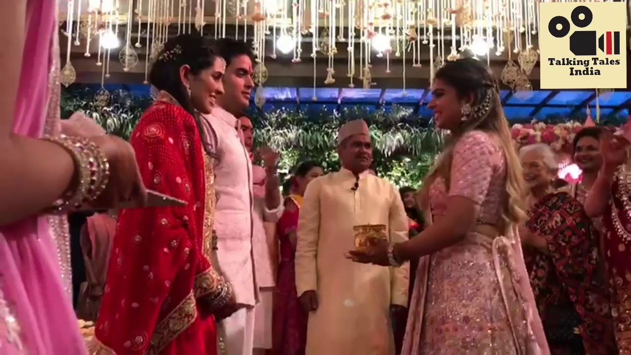 Inside Ambani family party, Shloka Mehta touched feet of Isha Ambani - YouTube