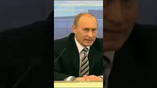 Путин утверждал, что соблазна остаться на третий срок у него не было. А сам вцепился в своё кресло