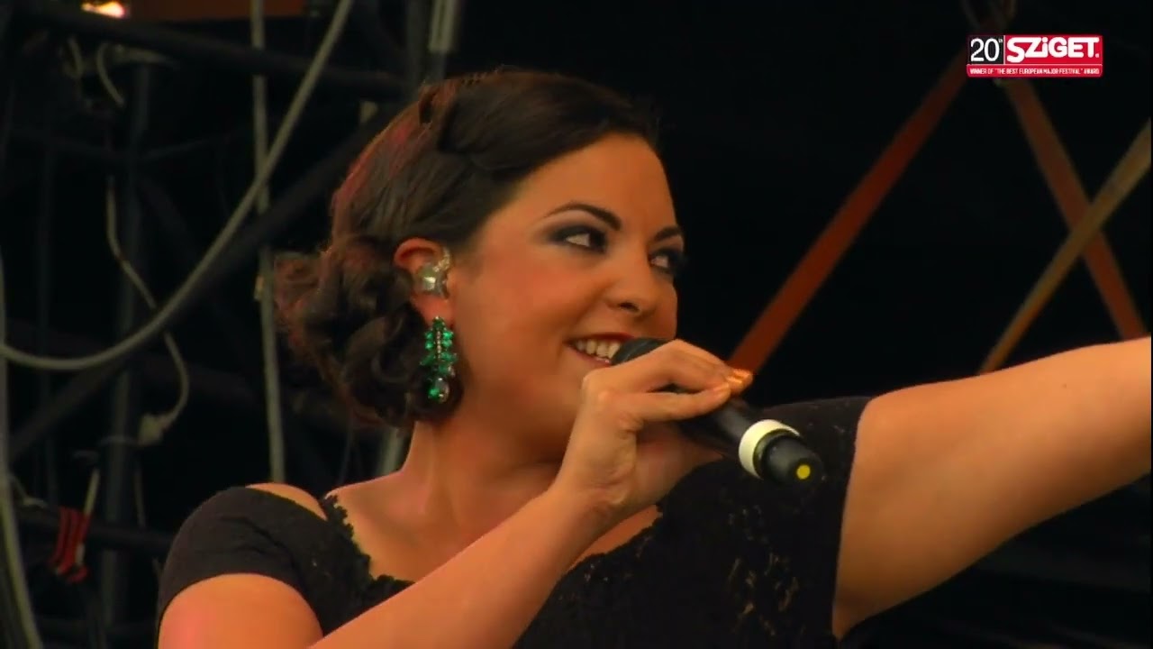 ⁣Caro Emerald Live at  Sziget Fesztivál #caroemerald #szigetfestival #sziget