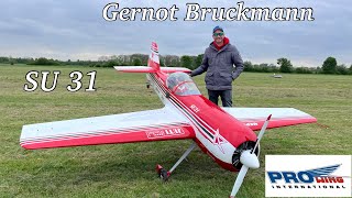ProWing 24 - Gernot Bruckmann fliegt seine SU 31